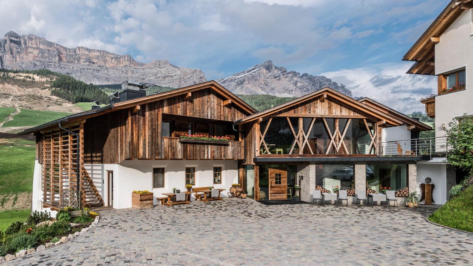 Miraval Naturhotel Abtei Exterior foto
