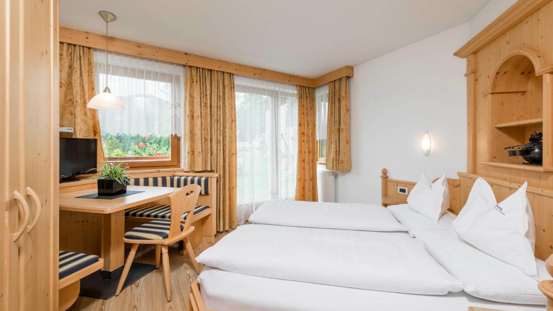Miraval Naturhotel Abtei Zimmer foto